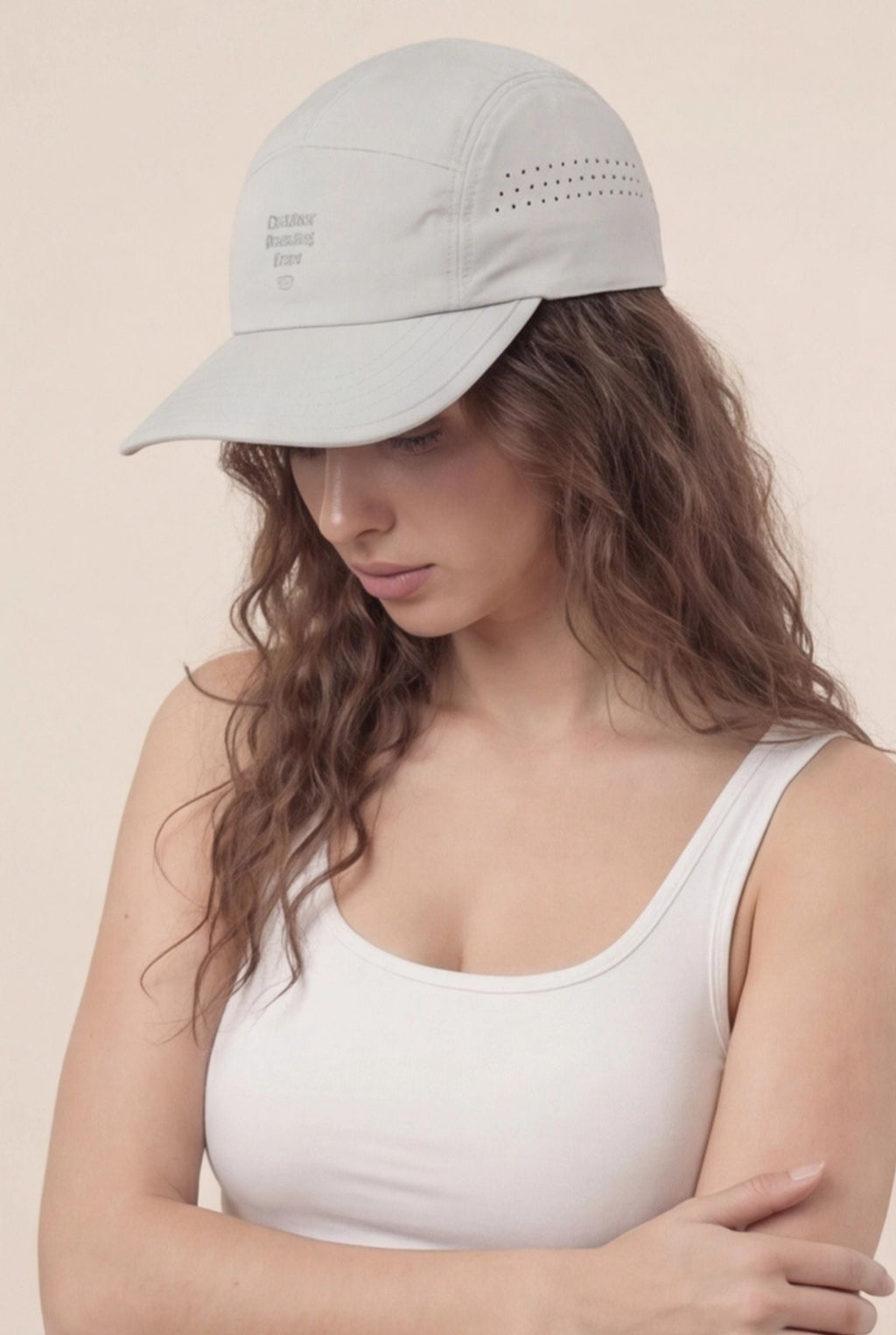 Gorra de exterior con paneles de bloques de color