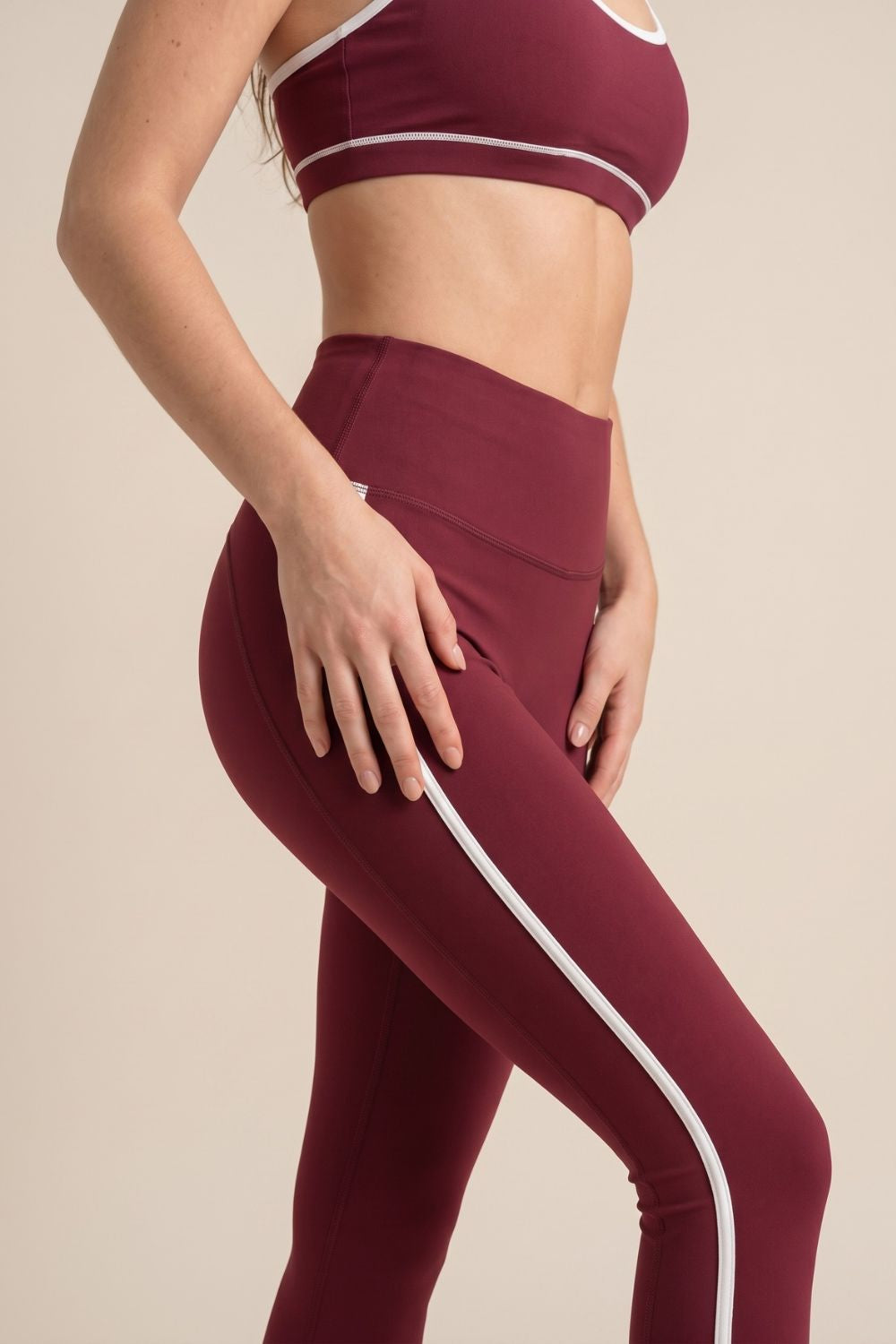Contrast Piping Sculpt Studio Active Matching Set