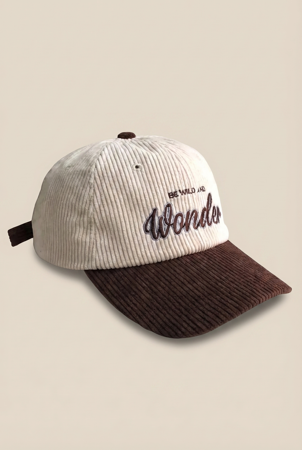 Gorra lifestyle de pana con visera curva