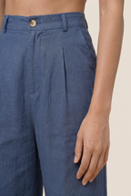 Pantalón de pernera ancha fluido de talle alto
