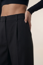 Pantalón de pierna ancha Refined Motion