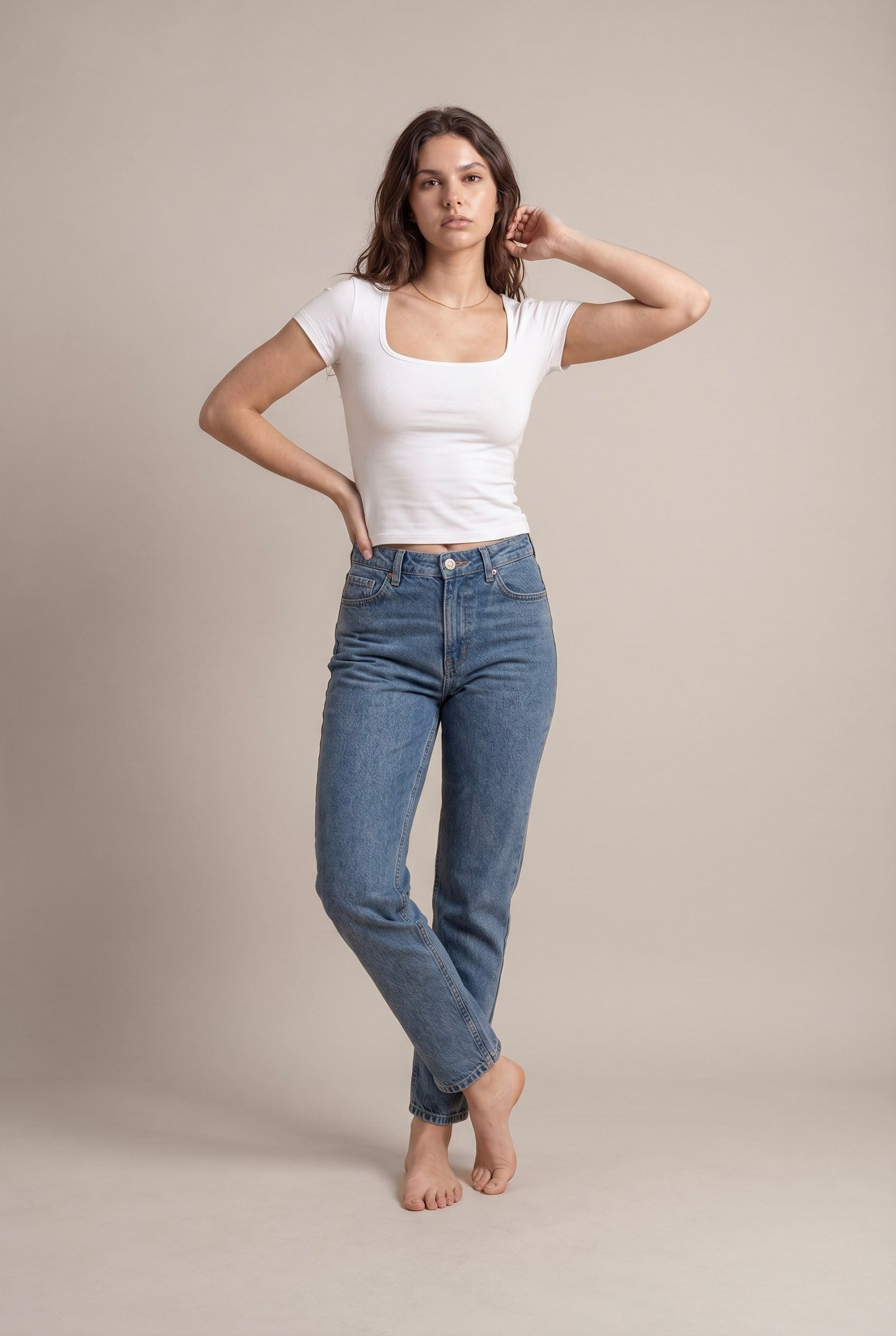 Camiseta Sleek Sculpt con cuello cuadrado