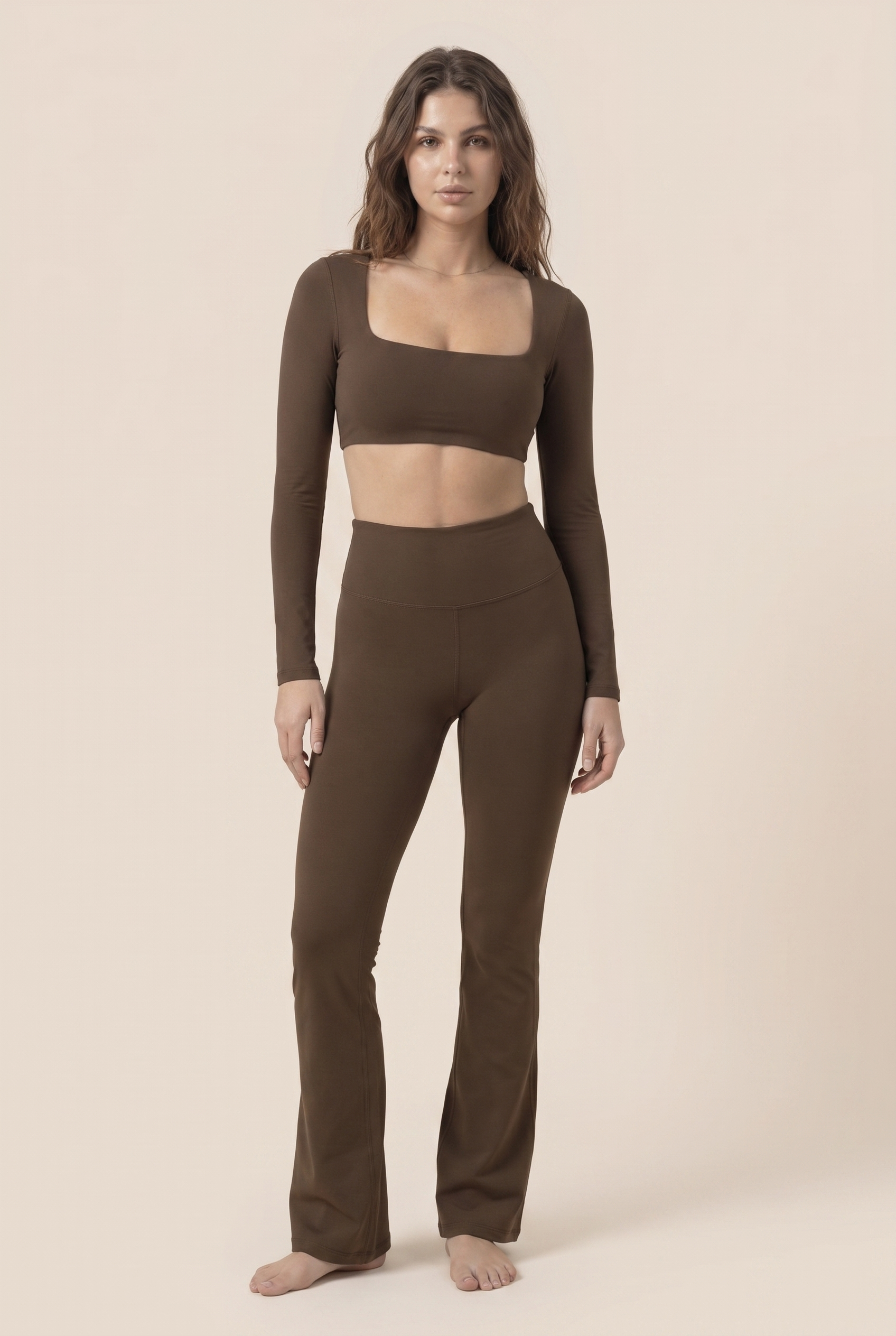 Conjunto a juego de Estudio de Contorno acampanado Sleek