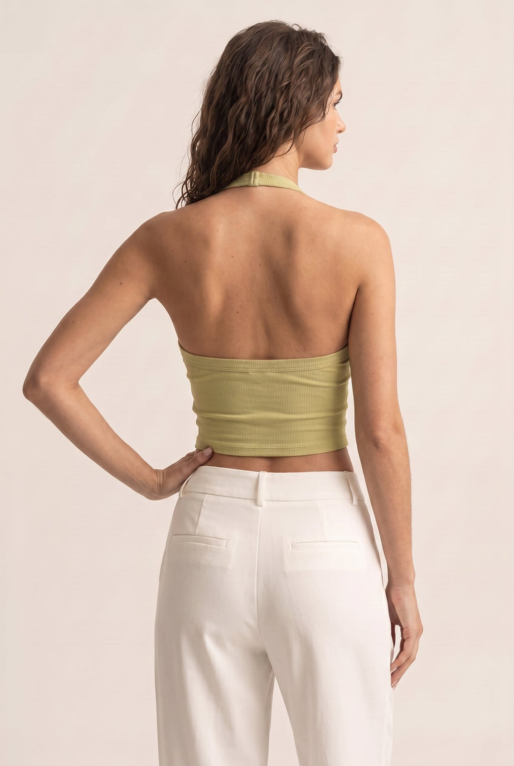 Camiseta larga halter acanalada con contorno