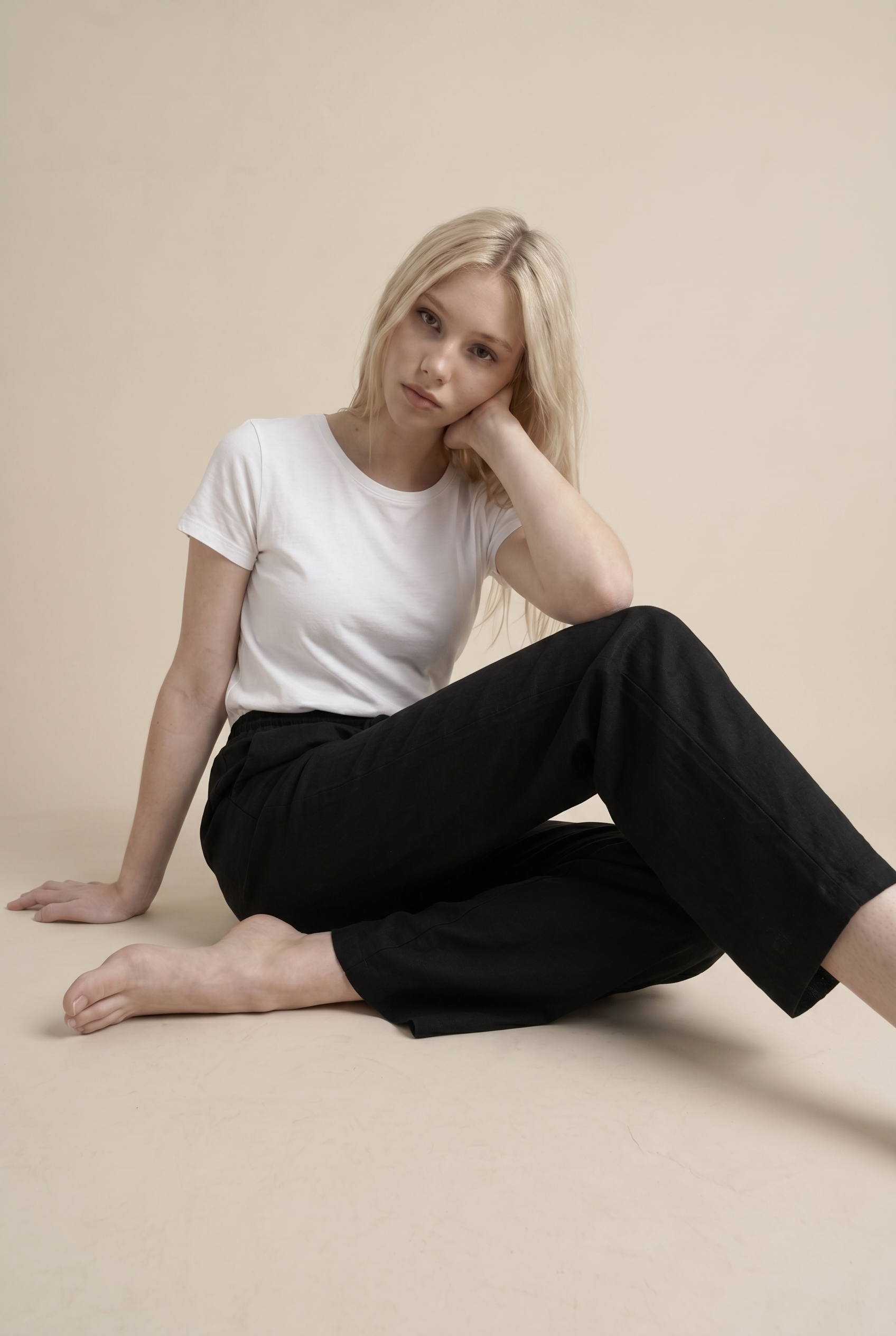 Luxe Woven Wide Leg Drawstring Pant