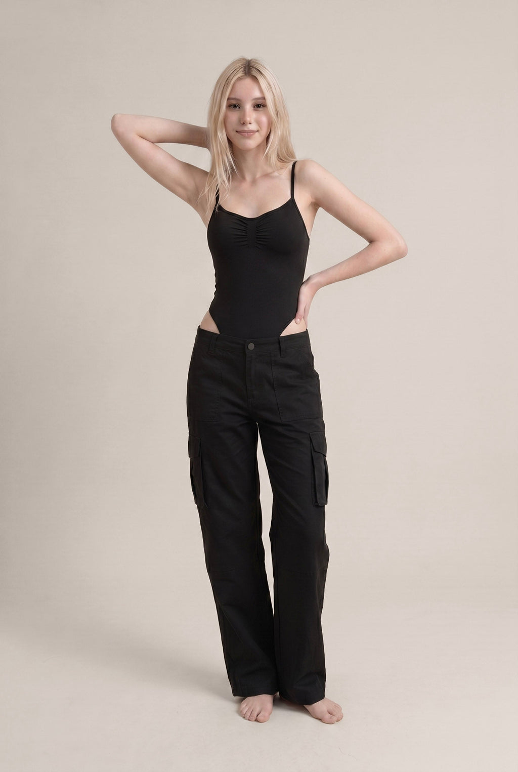 Sweetown Mono sexy sin mangas con fruncido para mujer, tirantes finos, liso, básico, para vacaciones