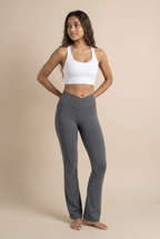 V-Waist Sculpt Contour Performance Legging