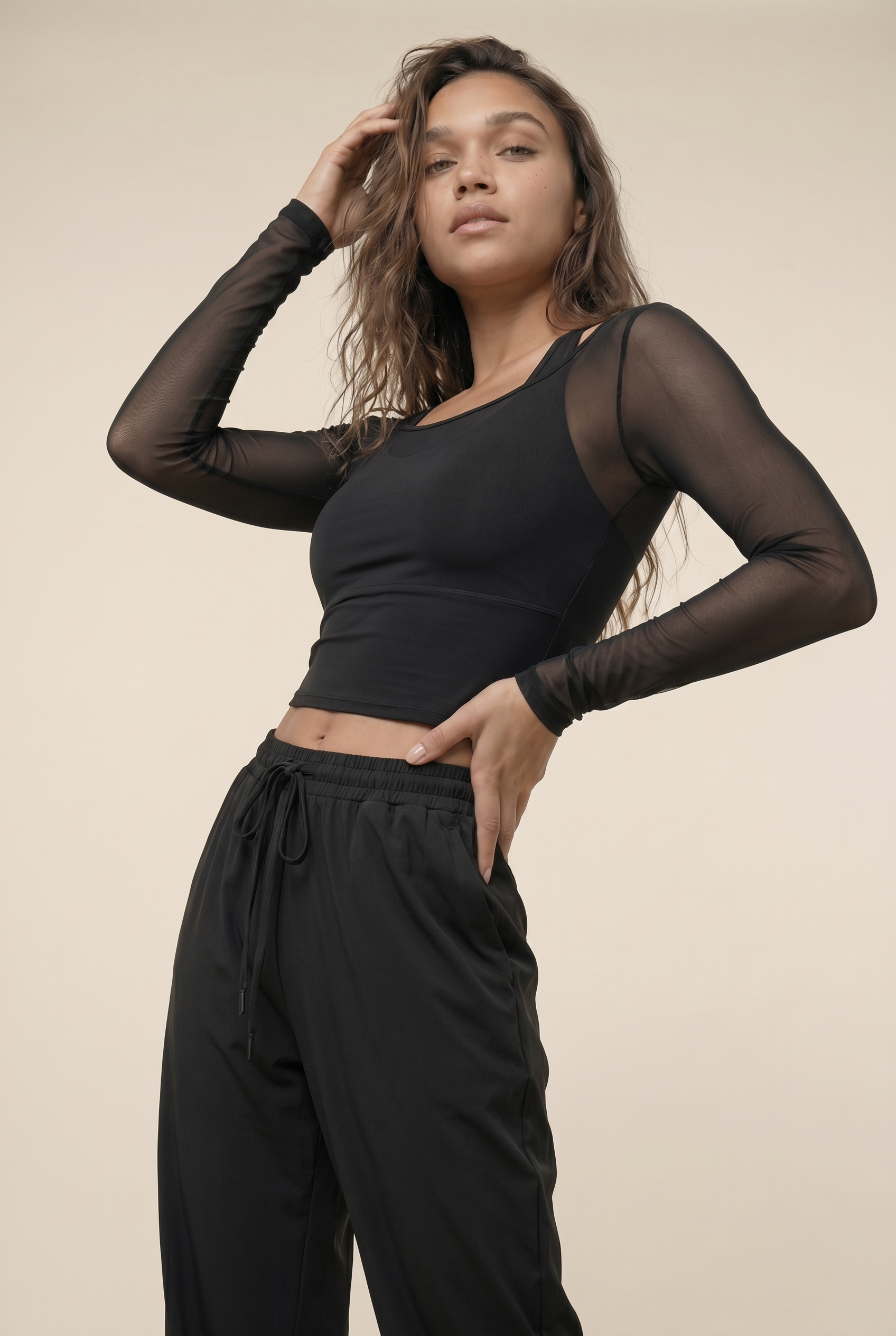 Ropa de Yoga Tops Deportivos de Otoño e Invierno con Almohadillas en el Pecho Entallados Adelgazantes de Manga Larga Elegantes para Entrenamiento Fitness Gimnasio