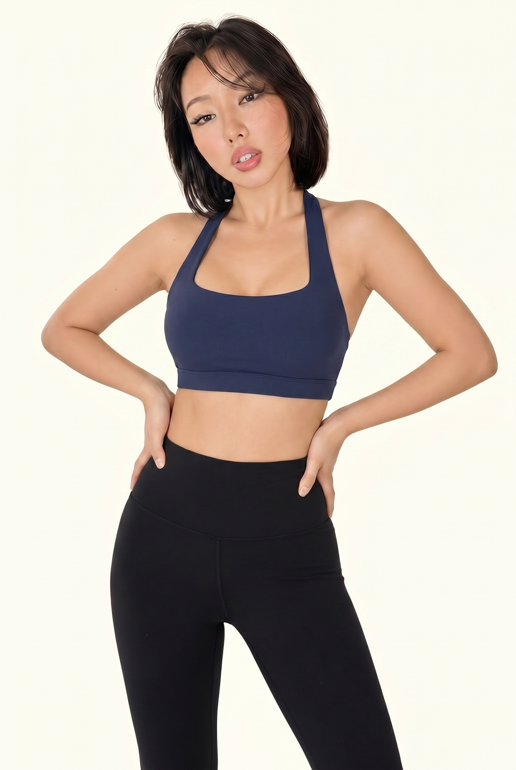 Sleek Contour Square Training Bra